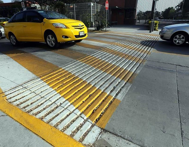 Topes de Andén: Seguridad y Eficiencia en el Transporte Público 1 Topes de Andén: Seguridad y Eficiencia en el Transporte Público