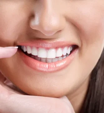 Diseño de sonrisa Dra Rodríguez y su enfoque innovador para cuidar salud dental y estética facial