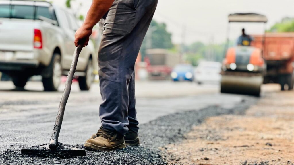 Adjudicaciones Clave Impulsan el Desarrollo de Obras Públicas