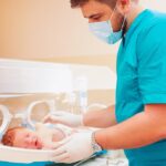 Ventajas de contar con enfermeras para bebés en etapas críticas