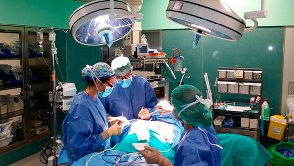 Consejos para encontrar clínica de cirugía en Valencia con experiencia