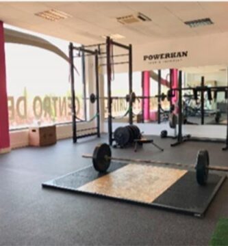 Piso para gimnasio de caucho: ventajas y características principales