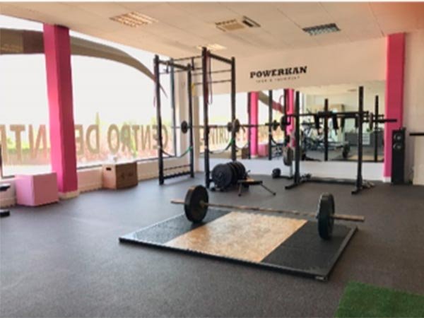 Piso para gimnasio de caucho: ventajas y características principales